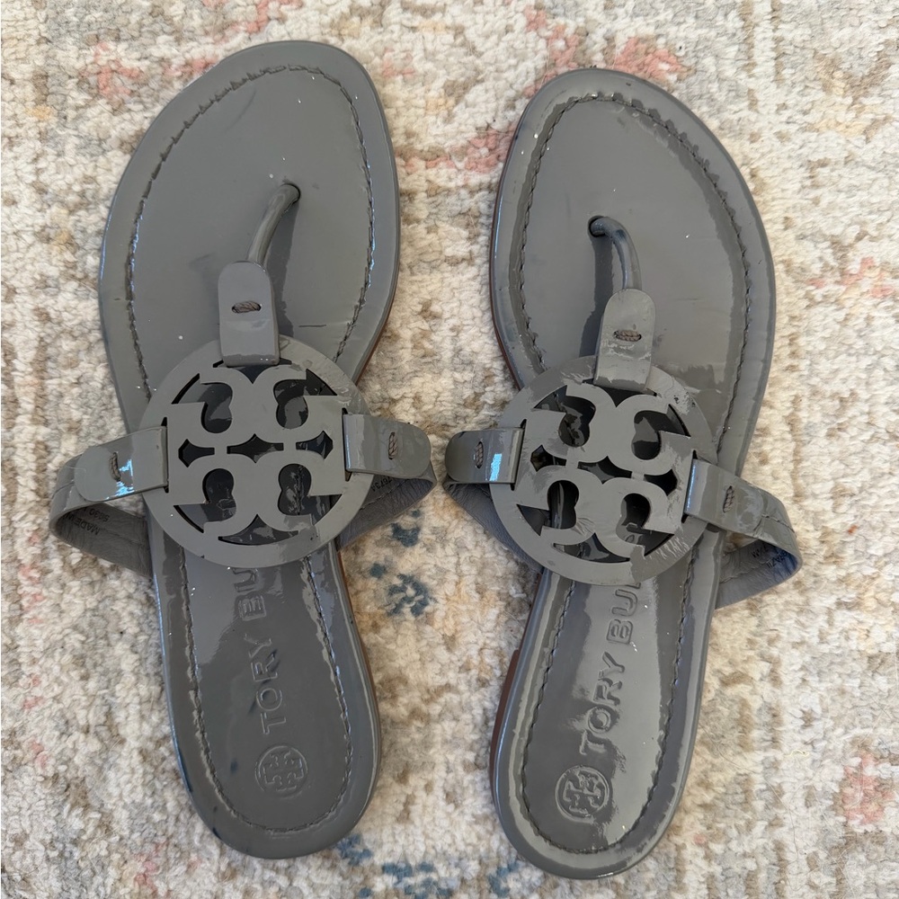 Authentic Tory Burch Women's Grey Sandals